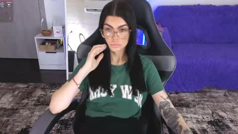 Monika online show from 04.27.26