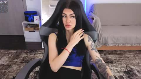 Snapshot of luckyrebel_ chatting on 05.06.26 Monika online show from 05.06.26