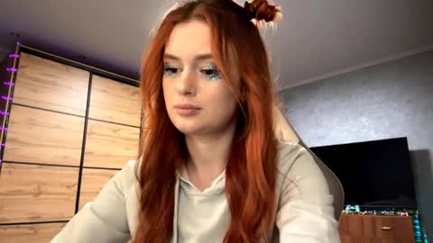 EmmaEmbers online show from 03.29.26