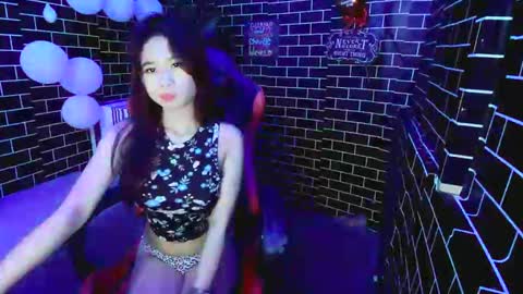 Snapshot of lucsin chatting on 03.13.26 lucsin online show from 03.13.26