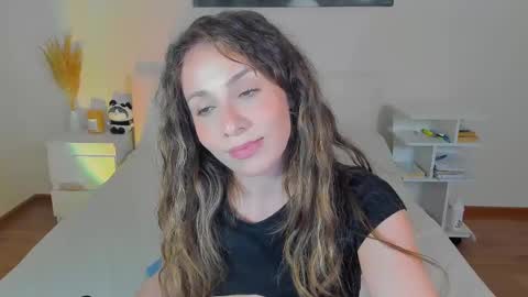 lucy__ray online show from 12.05.24
