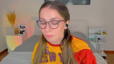 lucy__ray online show from 12.14.24
