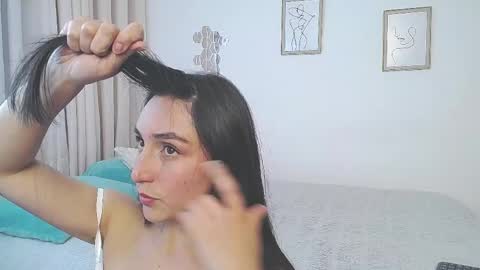 Lucia online show from 04.16.26