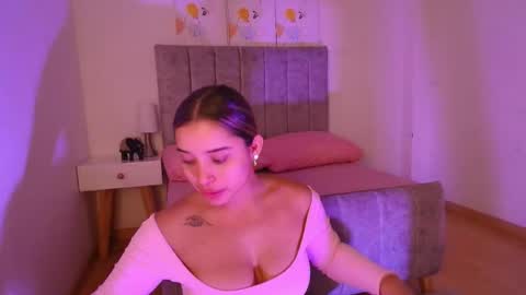 lucy online show from 04.01.26