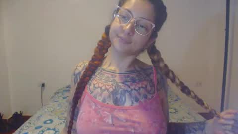 Lucia online show from 12.19.25