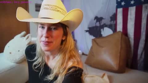 Lucy. online show from 02.08.25