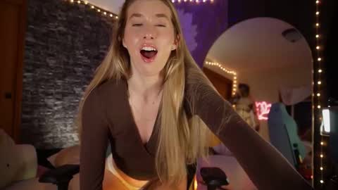 Lucy. online show from 01.11.26