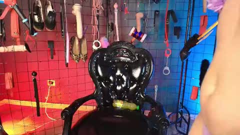 Lucy and slave maddy online show from 12.18.25