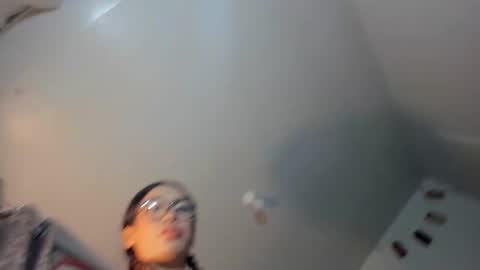 Snapshot of lucy_shane chatting on 01.13.25 lucy_shane online show from 01.13.25