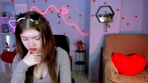 Snapshot of lucy_shy3 chatting on 03.28.26 lucy online show from 03.28.26