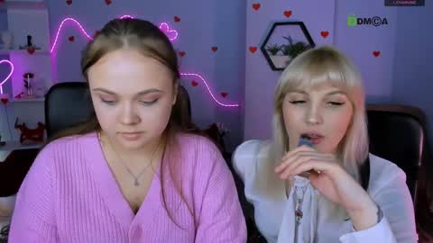 Snapshot of lucy_shy3 chatting on 04.12.26 lucy online show from 04.12.26