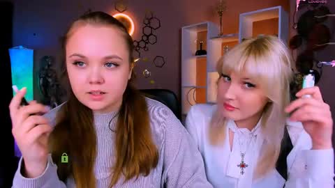 Snapshot of lucy_shy3 chatting on 04.19.26 lucy online show from 04.19.26
