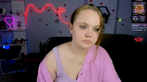 Snapshot of lucy_shy3 chatting on 05.14.26 lucy online show from 05.14.26