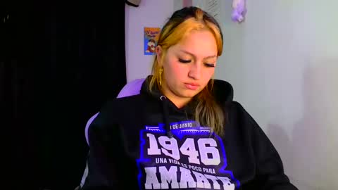 Snapshot of lucycherry__ chatting on 12.31.24 LUCIA online show from 12.31.24