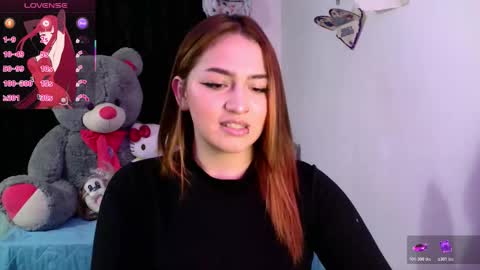 Snapshot of lucycherry__ chatting on 11.15.25 LUCIA online show from 11.15.25