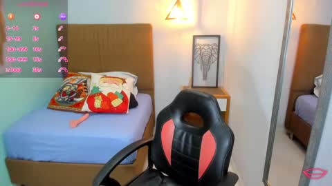 L U C Y  online show from 12.05.24