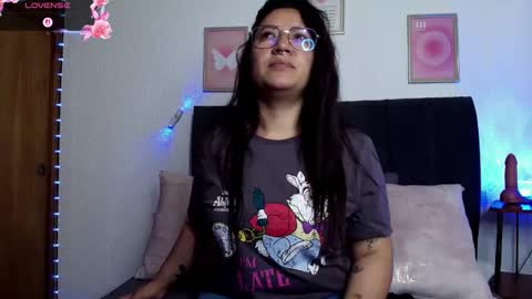 Snapshot of lucyfer_111 chatting on 05.27.26 sam online show from 05.27.26
