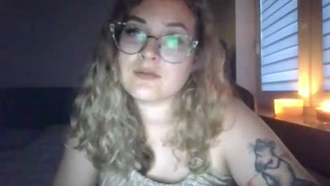 Snapshot of lucyflirt chatting on 07.07.26 lucyflirt online show from 07.07.26