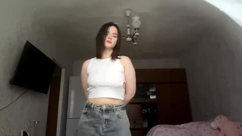 Anna online show from 10.18.25