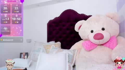 Instagramlucyluy10 online show from 12.12.24