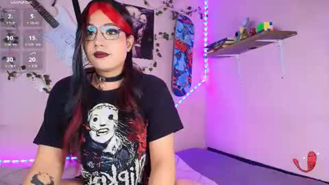 Snapshot of lucymorningstar399 chatting on 06.19.26 Lucy online show from 06.19.26