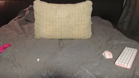 Lucy online show from 03.12.25