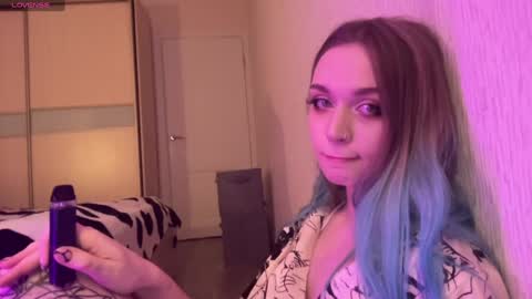 Lucy online show from 01.03.25