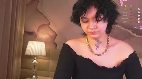 lucyvee online show from 12.29.24