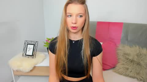 Lucy online show from 04.01.26