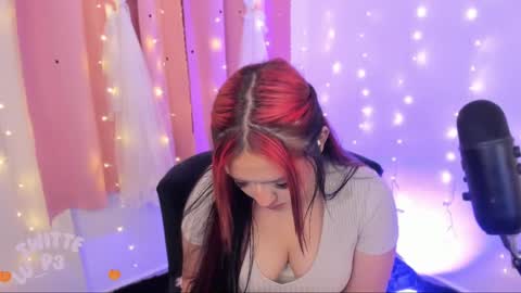 LUCYY FROM HOME  online show from 02.12.25