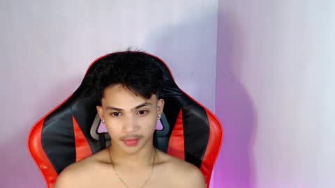 luda_69 online show from 10.14.25