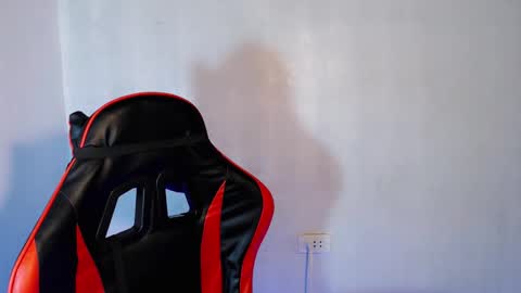 luda_69 online show from 11.28.25