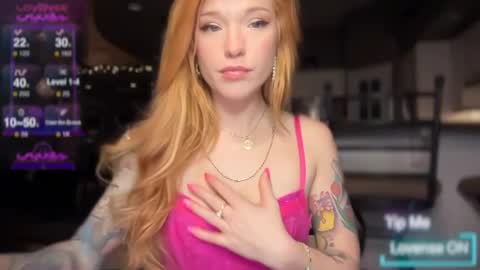 Snapshot of luebeam chatting on 02.06.25 Luubeam INSTA luubeammm TWITTER lunaisreallycu1 online show from 02.06.25