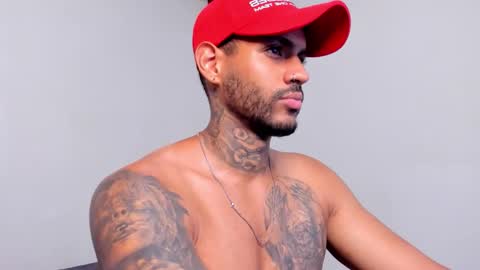 Snapshot of luigi1_ chatting on 09.18.25 Luigi Vitale online show from 09.18.25