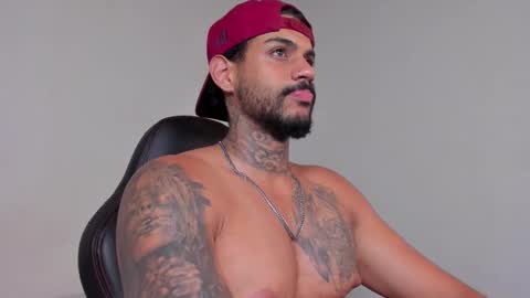 Luigi Vitale online show from 01.10.26