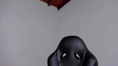 Snapshot of luigi1_ chatting on 02.03.26 Luigi Vitale online show from 02.03.26