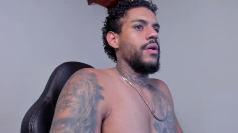 Snapshot of luigi1_ chatting on 02.25.26 Luigi Vitale online show from 02.25.26