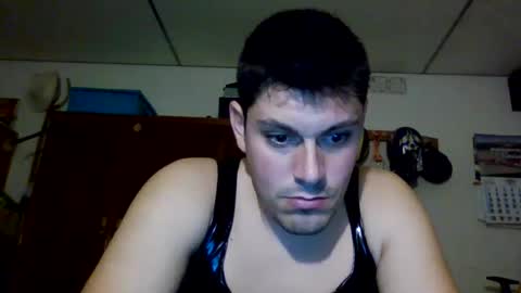 Snapshot of luis2423 chatting on 09.30.25 A slave to the mistress.. un esclavo para las amas dominantes. online show from 09.30.25