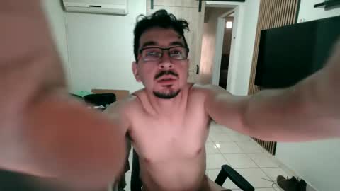 luis_flr online show from 10.06.25