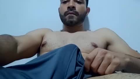 Snapshot of luis_hunk chatting on 02.16.26 Andrew online show from 02.16.26