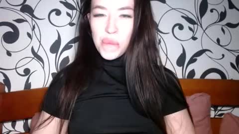 Snapshot of luisa_domina chatting on 05.31.26 luisa lovedom online show from 05.31.26