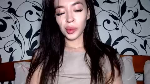 Snapshot of luisa_domina chatting on 07.12.26 luisa lovedom online show from 07.12.26