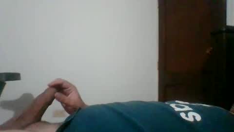 Snapshot of luisfer86 chatting on 04.04.26 luisfer86 online show from 04.04.26