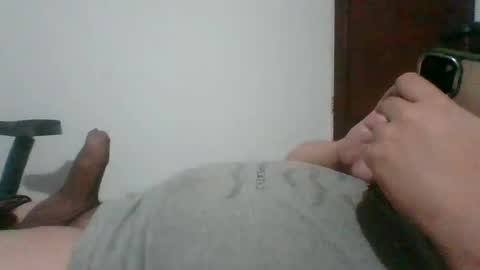 Snapshot of luisfer86 chatting on 04.06.26 luisfer86 online show from 04.06.26