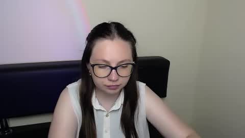 Luiza online show from 06.24.26