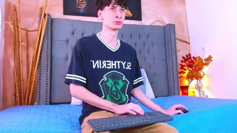 Snapshot of luke_carter chatting on 02.16.26 luke_carter online show from 02.16.26