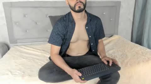 luke diaz7 online show from 02.14.25