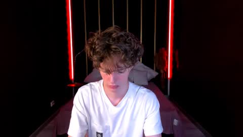 Snapshot of luke_sweet chatting on 06.30.26 Luke online show from 06.30.26