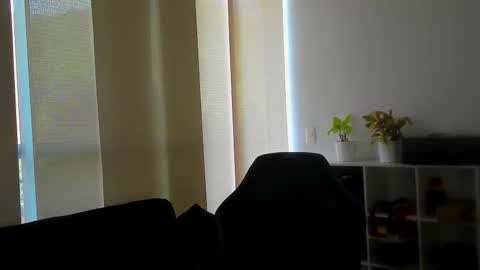 Snapshot of lukeglanton17 chatting on 11.20.25 Luke online show from 11.20.25