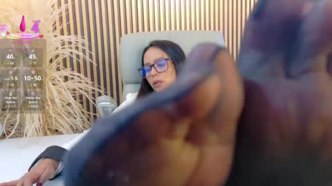 Snapshot of lulu_072 chatting on 04.23.26 lulu online show from 04.23.26
